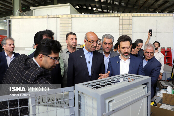 بازدید استاندار کرمانشاه از پارک علم و فناوری جهاد دانشگاهی