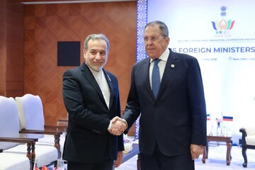 عراقچی، لاوروف را در جریان تحولات پس از آتش‌بس قرار داد