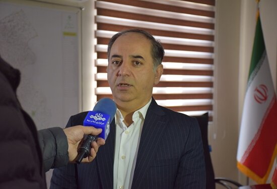 ضرورت همکاری دامداران و روستائیان اردبیل با گروههای دامپزشکی برای سمپاشی جایگاه دام