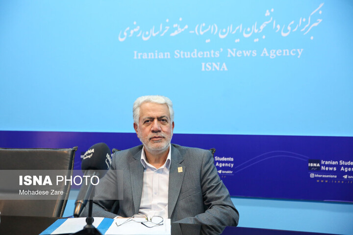 رئیس دانشگاه فرهنگیان خراسان رضوی: دشمنان منتظر فرصت برای ایجاد اغتشاش در کشورند