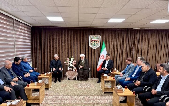 تجلیل از ایستادگی مردم کردستان و پاسداشت انسجام ملی