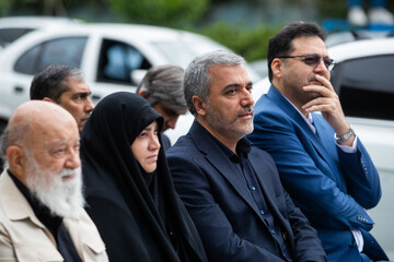 داوود گودرزی، معاون خدمات شهری و محیط زیست شهرداری تهران در مراسم رونمایی از تندیس «شهید چمران»