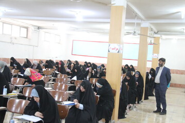 مشارکت ۶۵۷ نفر از فارس در آزمون اعطای مدرک تخصصی به حافظان قرآن