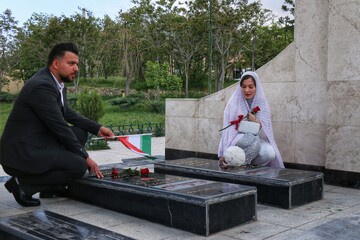 مراسم ازدواج ۴۰ زوج دانشجو - همدان
