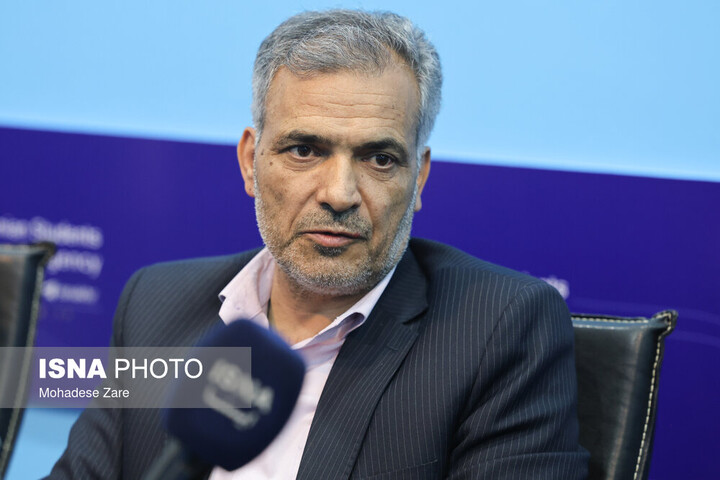 رئیس دانشگاه آزاد مشهد: هجمه دشمن به مراکز علمی نشان از کینه او به توسعه کشور دارد