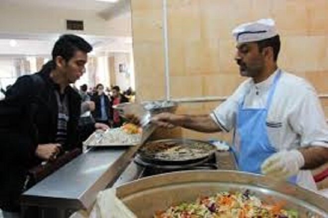 غذای دانشجویان دانشگاه علوم پزشکی ایلام تحت نظارت کامل، پخت می‌شود