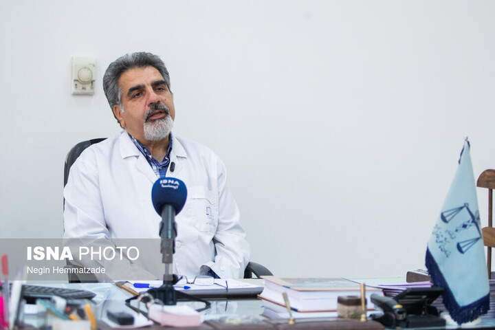 پذیرش روزی ۴۵ جسد در پزشکی قانونی تهران/ نحوه شناسایی گمشدگان و تشخیص هویت شهدای جنگ