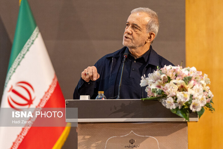 پزشکیان: حمایت‌های معیشتی باید هدفمند باشد/ مدیریت مصرف یک ضرورت ملی است