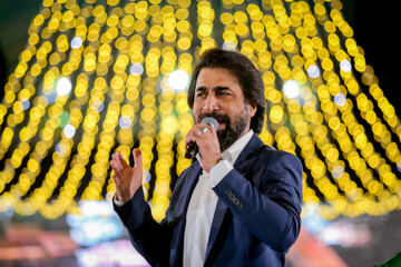 اجرای صابر خراسانی در جشن هلهله فرشته ها - قم