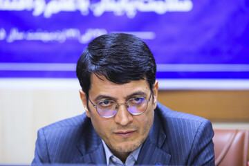 سخنرانی مرتضی هاشمیان ، رئیس دانشگاه علوم پزشکی در نشست خبری دانشگاه علوم پزشکی کرمان به مناسبت‌ هفته سلامت