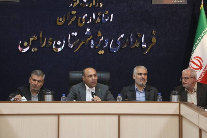تولیدکنندگان افسران جنگ اقتصادی هستند/ تشکیل کمیته ویژه برای رفع مشکلات واحدهای آسیب‌دیده