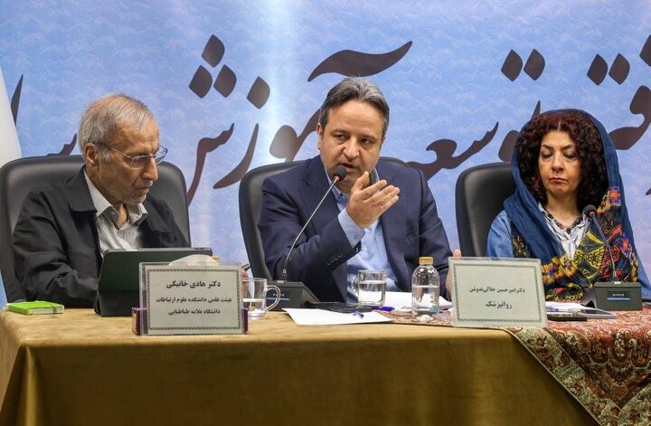 صدای خاموش اخراج و قطعی اینترنت؛ ترومای روزنامهنگاران در جنگ