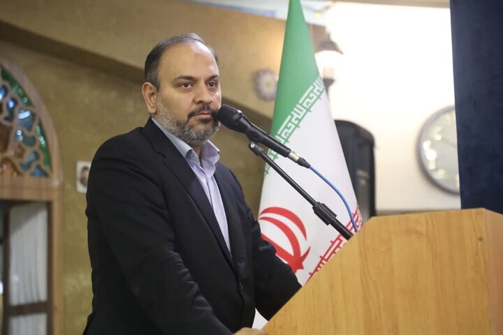 معاون وزیر: پرچم‌داری تداوم بعثت مردمی در مدارس بر دوش مربیان تربیتی است
