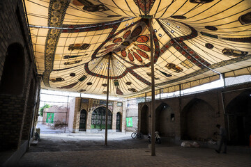 برپایی خیمه محرم در تکیه بُنگی ها -کرمان
