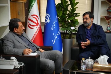 پیگیری مسائل و مشکلات واحدهای صنعتی در دیدار استاندار قم با وزیر صمت