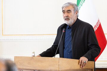 ابراهیم عزیزی، رئیس کمیسیون امنیت ملی و سیاست خارجی مجلس شورای اسلامی در مراسم بزرگداشت وزیران شهید امور خارجه