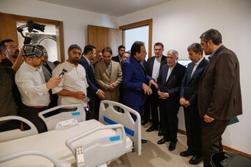 بازدید سید رضا صالحی امیری، وزیر میراث فرهنگی، گردشگری و صنایع دستی از شهرک سلامت و هتل سیزنز