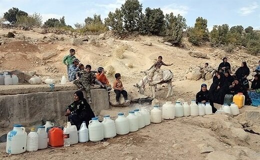 تمرکز ویژه بر حل مسائل آب در سیستان و بلوچستان