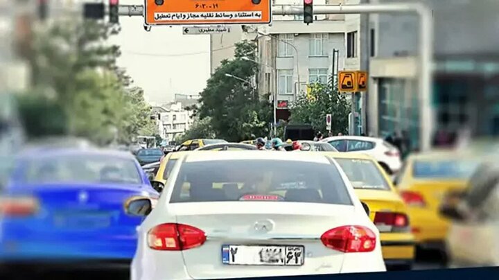 اعمال قانون بیش از ۳۶۰۰ خودرو فاقد معاینه فنی طی یک هفته در شیراز