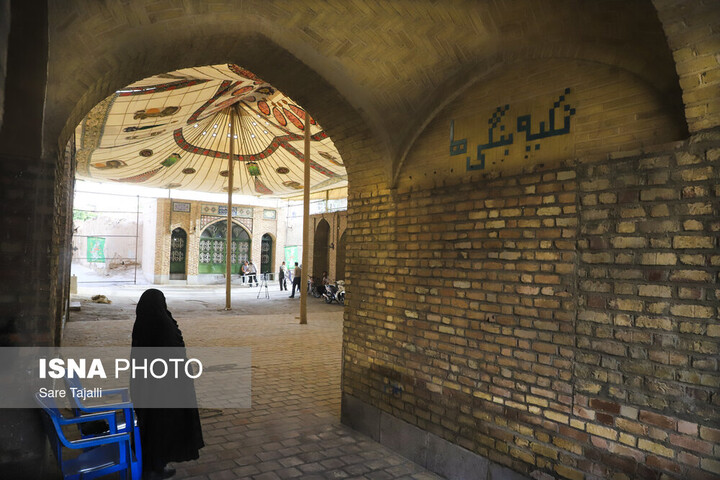 برپایی خیمه محرم در «تکیه بُنگی‌ها» - کرمان