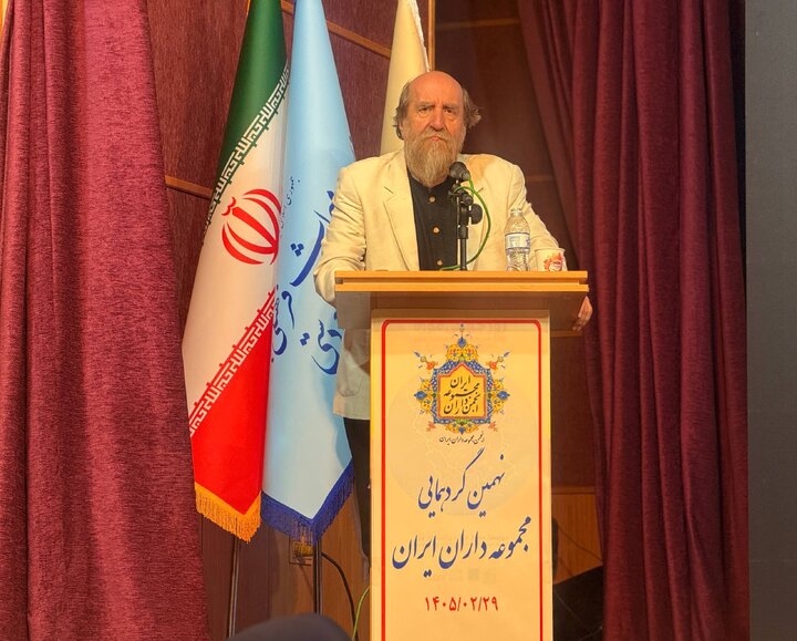 از حبس آثار نفیس تا فروش مجموعه‌های شخصی به‌خاطر تنگناهای مالی