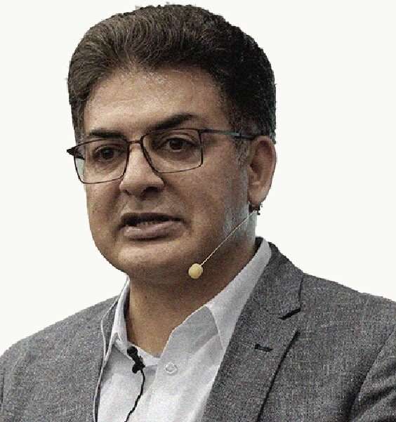 مشاور معاون اول رئیس‌جمهور: شکل‌گیری نهاد معمار برای تحول اقتصادی در کرمان ضروری است