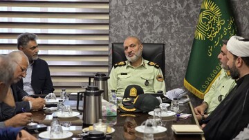 تکمیل زنجیره خدمت رضوی و پلیس در سیستان و بلوچستان با رویکرد محله‌محور