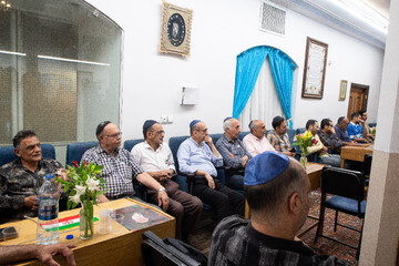 مراسم یادبود رهبر شهید انقلاب در کنیسه کترداوید اصفهان