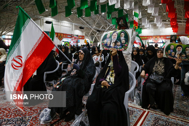 دومین سالگرد شهید جمهور و شهدای خدمت - اصفهان