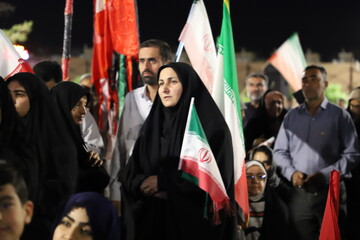 اجتماع بزرگ جهادگران خراسان جنوبی بزرگداشت رهبر شهید و شهدای جنگ خدمت