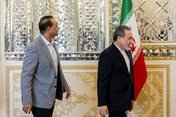 دیدار فیلد مارشال «سید عاصم منیر» فرمانده ارتش پاکستان با سیدعباس عراقچی، وزیر امورخارجه