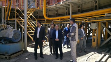 فرماندار ملایر: توسعه واحدهای تولیدی و معدنی در اولویت است