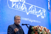 توضیحات رئیس دانشگاه آزاد در مورد افزایش حقوق اساتید و کارمندان