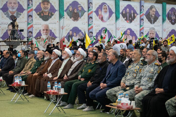 مراسم گرمیداشت شهدای جنگ رمضان و سالگرد شهدای اقتدار ایران