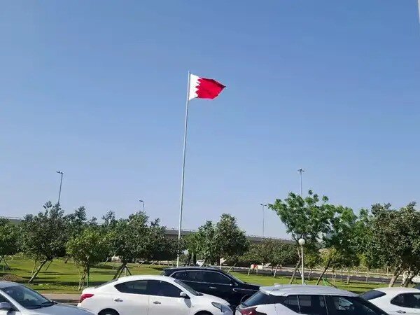 رژیم آل خلیفه ۹ بحرینی را به اتهام همکاری با ایران به حبس ابد محکوم کرد
