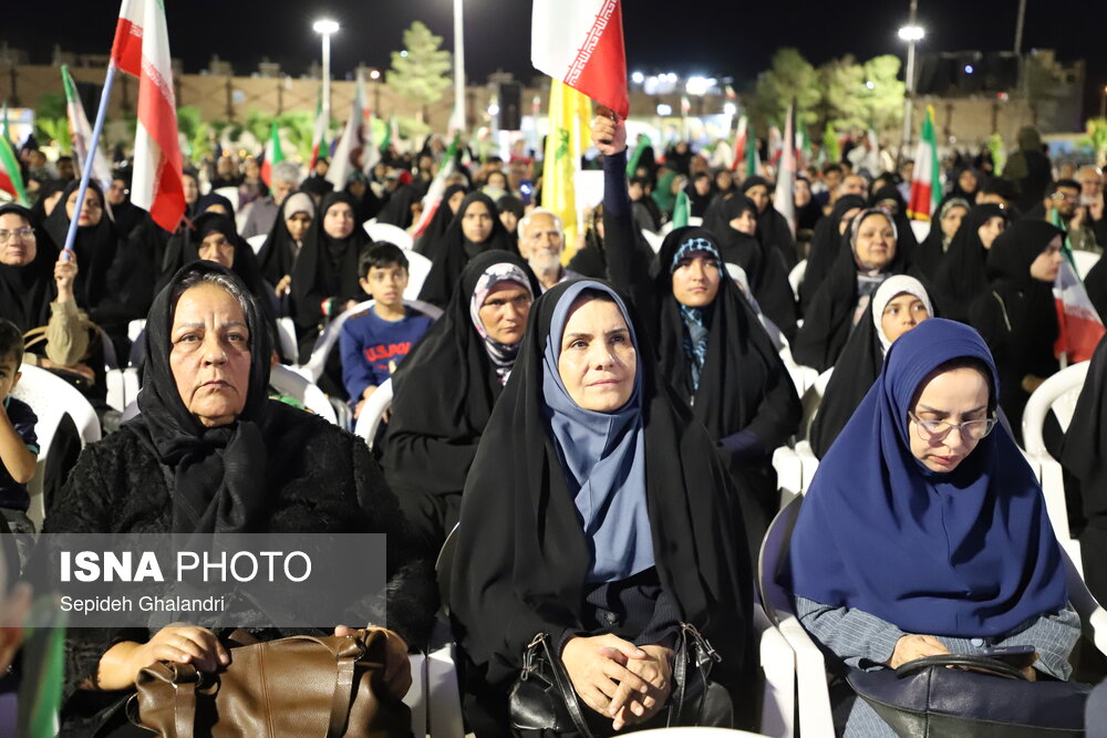 برگزاری اجلاسیه شهدای خدمت و هفتاد شهید کارمند خراسان جنوبی در آستانه سوم خرداد