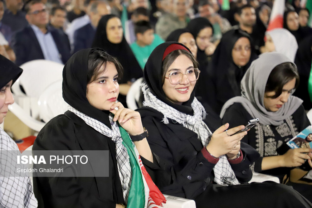 برگزاری اجلاسیه شهدای خدمت و هفتاد شهید کارمند خراسان جنوبی در آستانه سوم خرداد