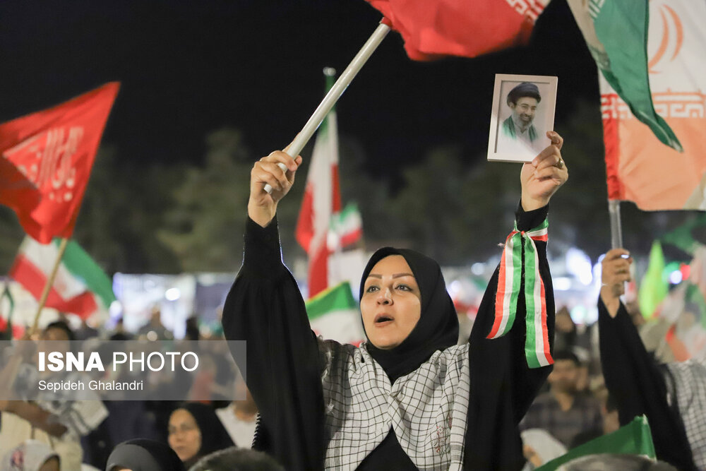 برگزاری اجلاسیه شهدای خدمت و هفتاد شهید کارمند خراسان جنوبی در آستانه سوم خرداد