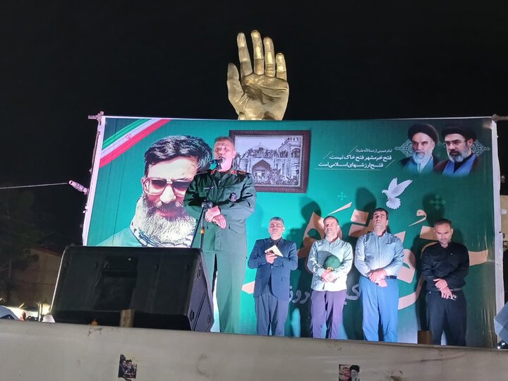 امنیت امروز ایران بر خون شهدا استوار است/ ملت در هیچ میدان سختی عقب‌نشینی نکرد