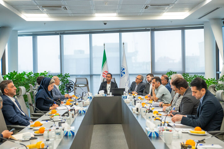 آزادسازی تدریجی یا شوک صنعتی؟/نگرانی فعالان اقتصادی از رقابت با پاکستان