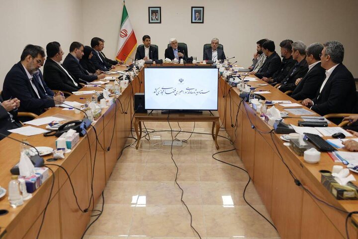 عارف: «اتوبان» را به خاطر یک راننده متخلف نمی‌بندند