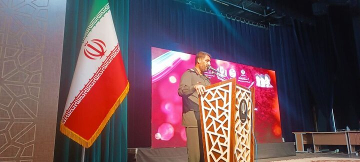فرمانده سپاه استان لرستان: تنگه هرمز ابزار تأمین امنیت کاذب دشمنان نخواهد شود