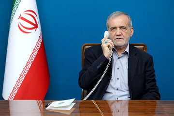 تاکید پزشکیان بر هم‌افزایی میان کشورهای اسلامی در مقابله با توطئه‌های دشمنان