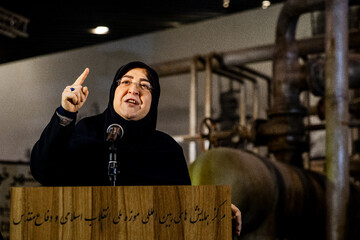 نشست خبری فاطمه مهاجرانی، سخنگوی دولت در باغ‌ موزه دفاع مقدس
