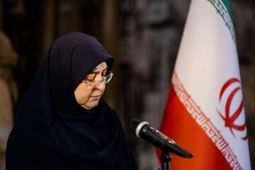 نشست خبری فاطمه مهاجرانی، سخنگوی دولت در باغ‌ موزه دفاع مقدس