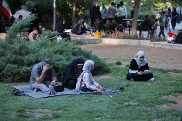 نجوای بندگی در ضیافت عرفه همدان