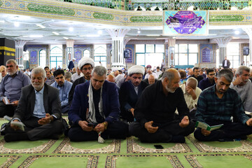 نجوای بندگی در ضیافت عرفه - شهرکرد
