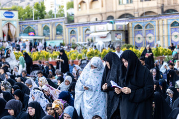 نجوای بندگی در ضیافت عرفه - تهران