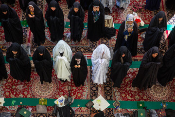 اقامه نماز عید سعید قربان - حرم حضرت فاطمه معصومه(س)