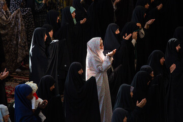 اقامه نماز عید سعید قربان - حرم حضرت فاطمه معصومه(س)